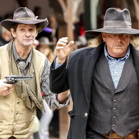 Pullman City Ferienpark * 에긴크